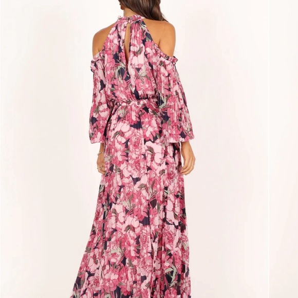 Beautiful Petal and Pup dress- worn once for a wedding - lots of compliments! - Picture 5 of 5